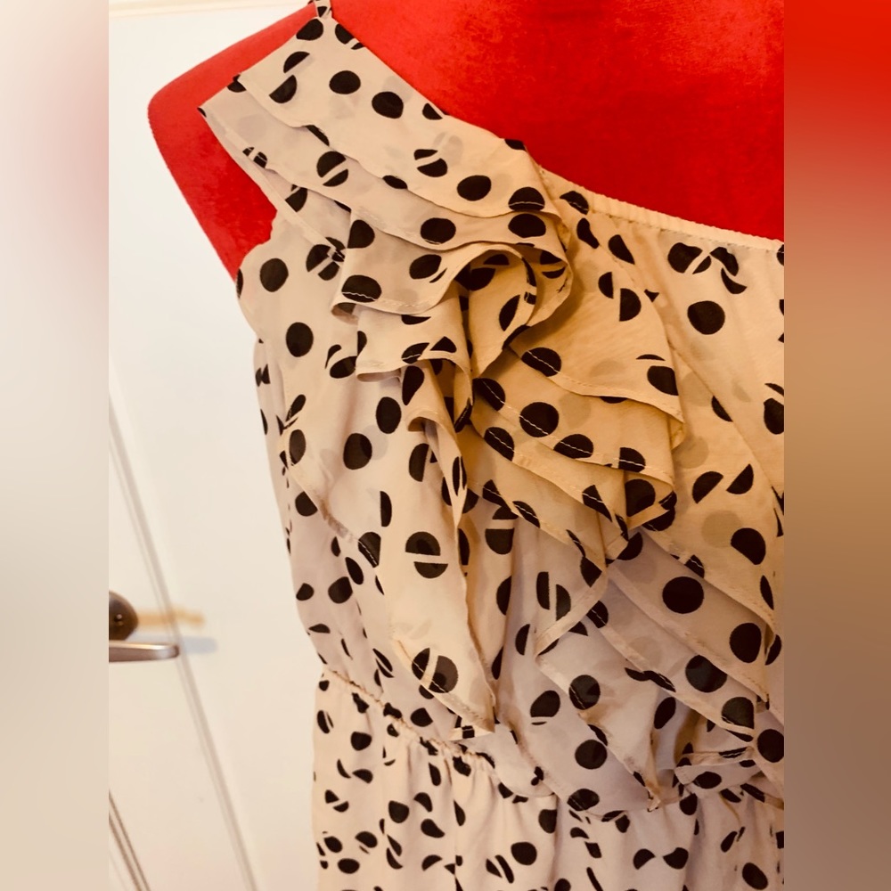 BCBG GIRL ONE SHOULDER RUFFLE DESIGN DRESS - Picture 6 of 9